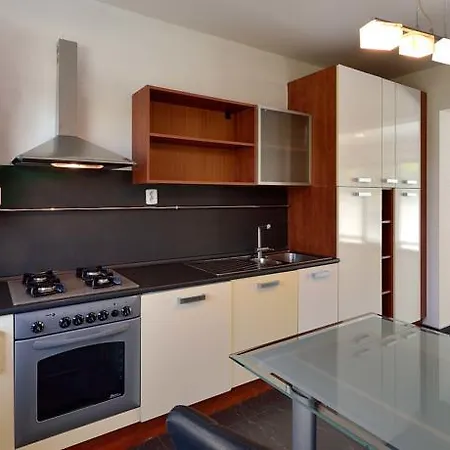 Apartment Ambiente Serviced - District Ii *